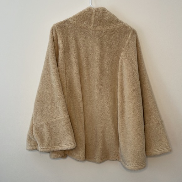 Kori America Poncho NWT - Picture 4 of 5